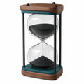 Reloj de Arena con Arena Negra y Base de Madera
